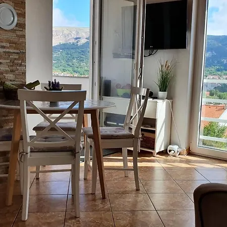 Apartment Helmut With Sea View Baska (Krk)