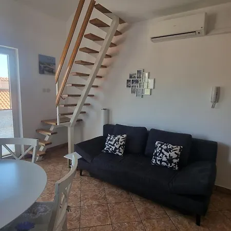 Helmut With Sea View Apartment *