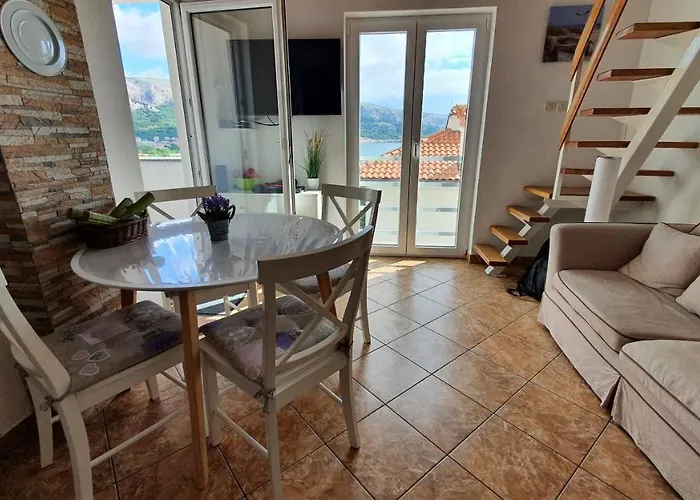 Apartment Zlatko With Sea View Lägenhet