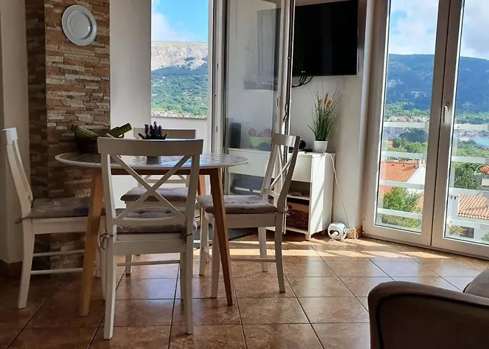 Lägenhet Apartment Zlatko With Sea View Baška