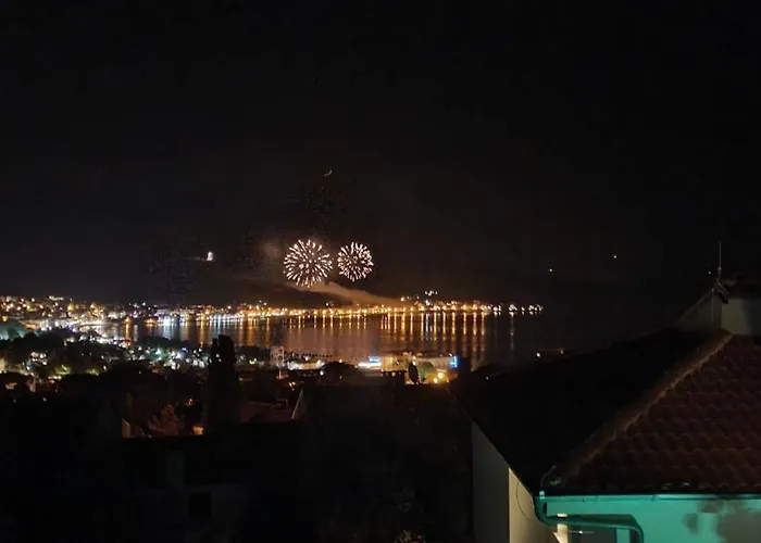 Apartment Zlatko With Sea View *